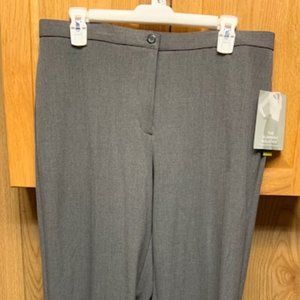 BRIGGS NY “slimming solution” women’s gray dress pants / size 14P (NWT)